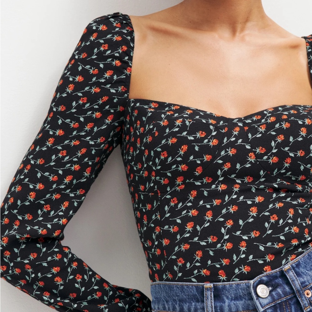 Reformation Reign Top in Mina sz 18 NWT